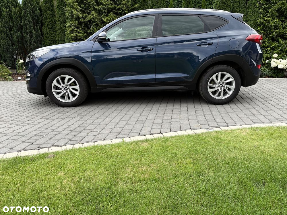 Hyundai Tucson 2.0 CRDi 4WD Automatik Advantage - 3
