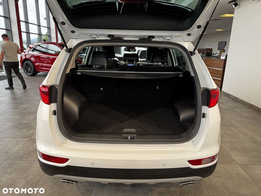 Kia Sportage - 13