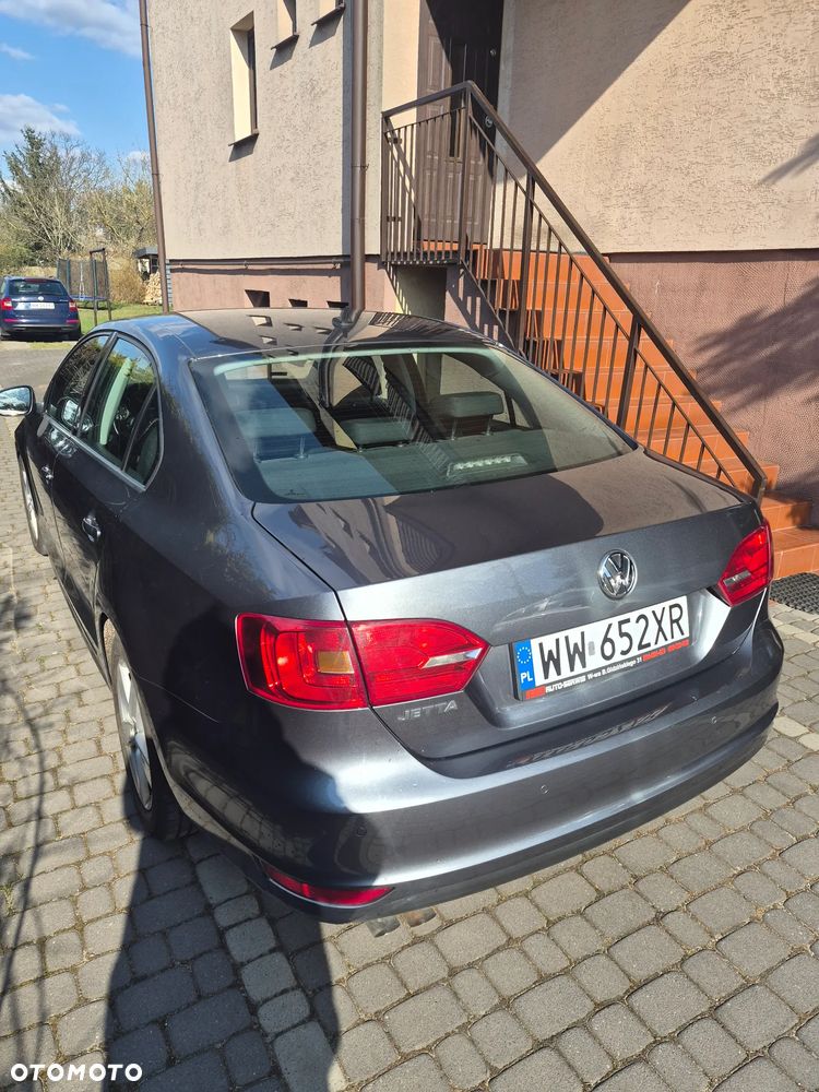 Volkswagen Jetta 1.4 TSI Comfortline - 8