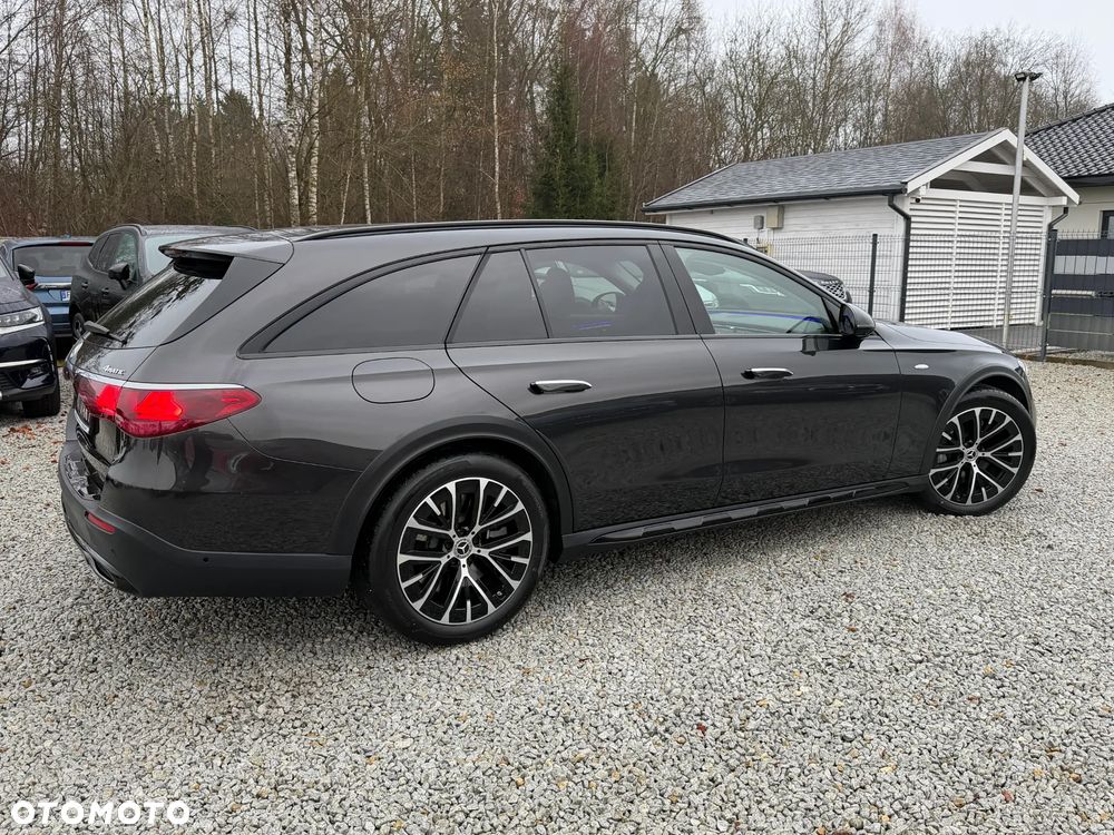 Mercedes-Benz Klasa E 300 de 4-Matic Avantgarde - 18
