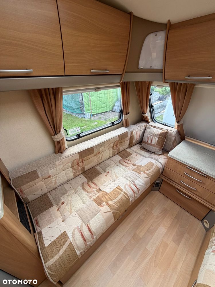 SWIFT Charisma 220 - 20