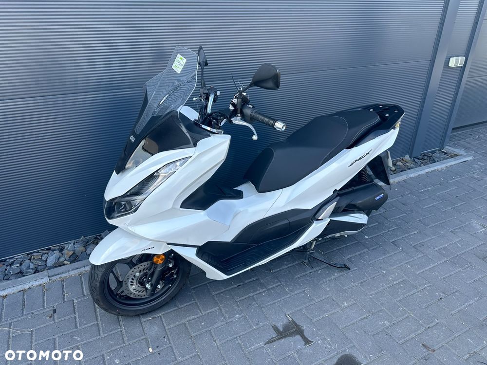 Honda PCX - 1