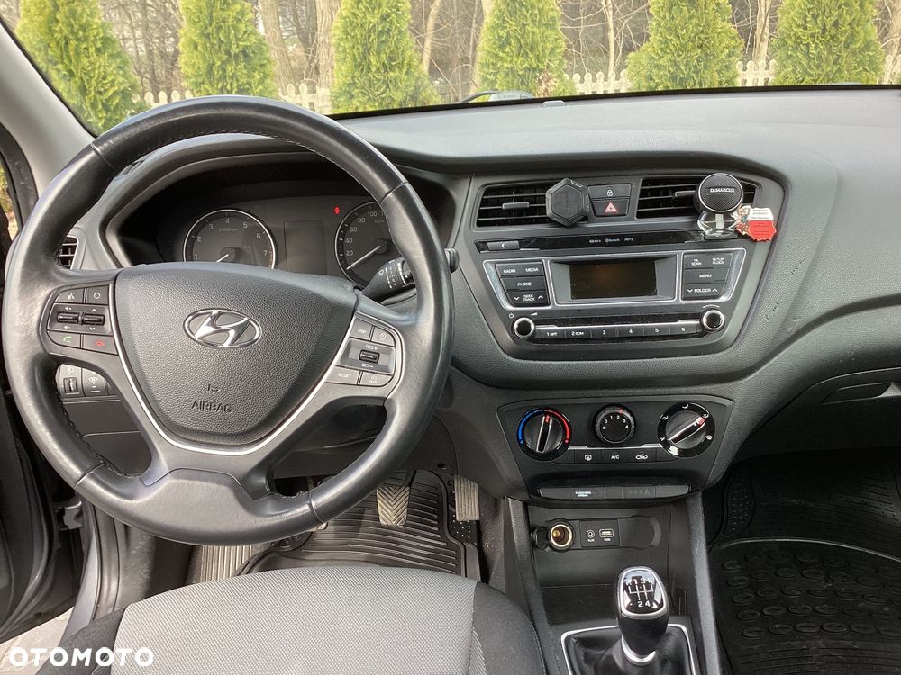 Hyundai i20 - 6