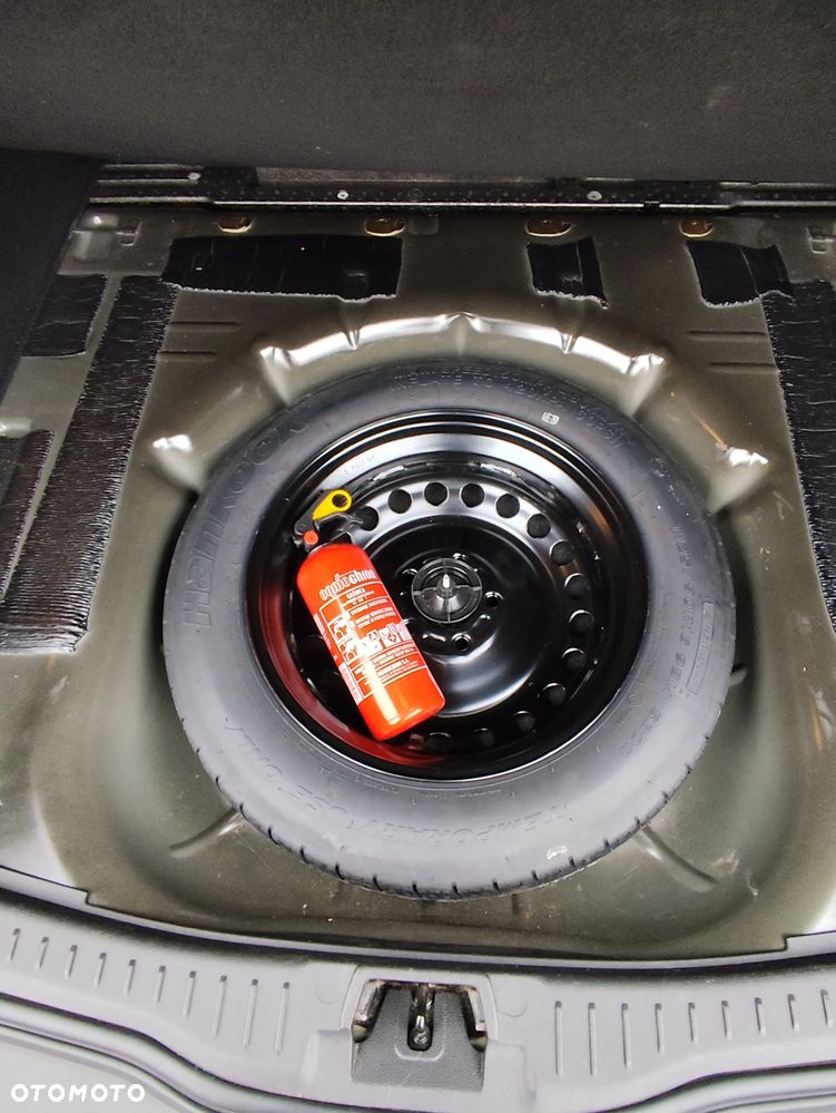 Ford Focus 1.5 EcoBlue STart-Stopp-System TITANIUM - 28