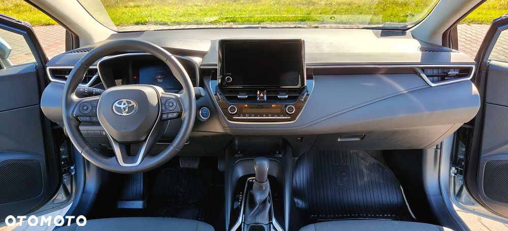 Toyota Corolla - 6