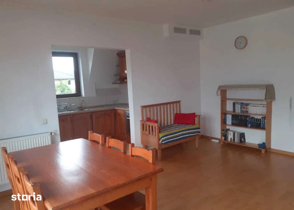 Apartament 3 camere si 2 balcoane in Europa — fotografia 1