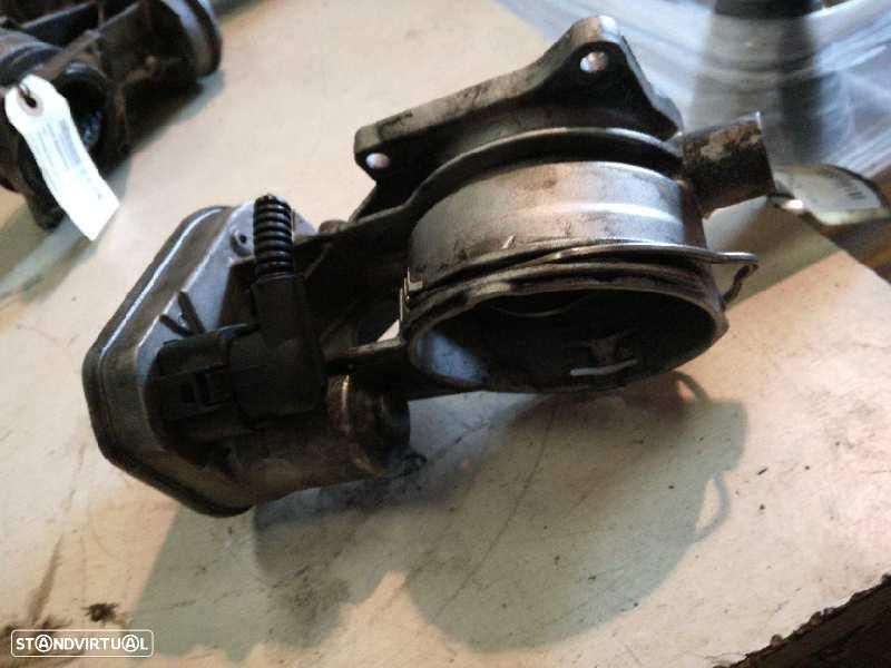 CORPO DE BORBOLETAS VOLKSWAGEN TOUAREG 7LA - 1