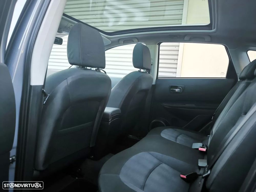 Nissan Qashqai 1.5 dCi Tekna Premium 18 - 28