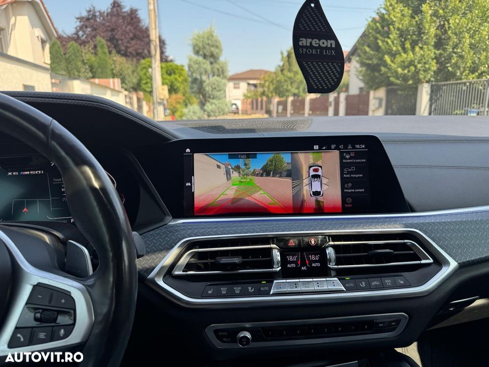 BMW X6 M M50i - 16
