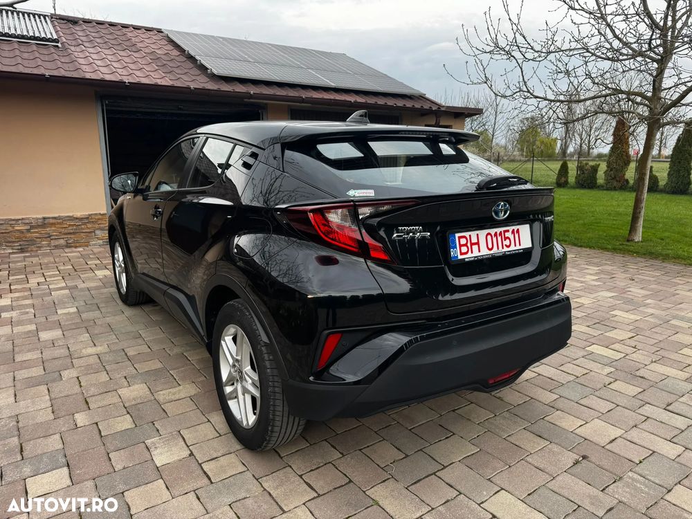 Toyota C-HR - 5