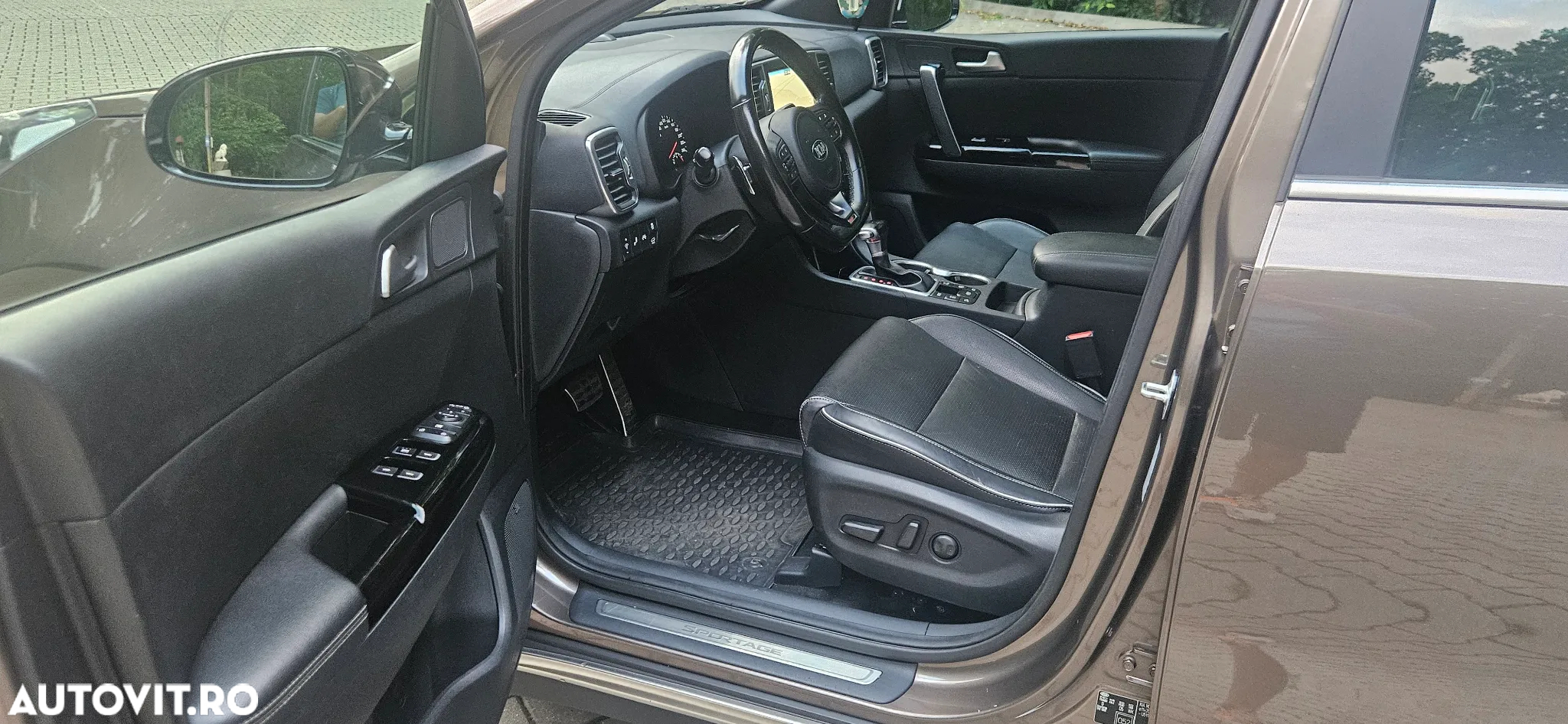 Kia Sportage 2,0 CRDI AWD Aut. GT Line - 12