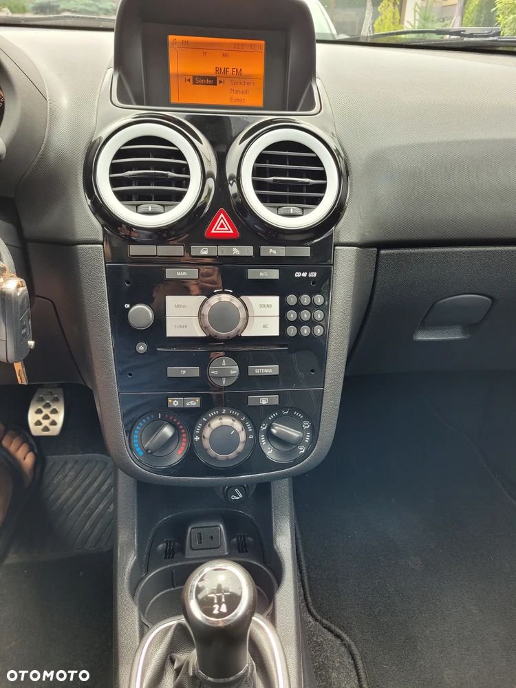 Opel Corsa 1.4 16V EcoFLEX Start-Stop Color Edition - 6