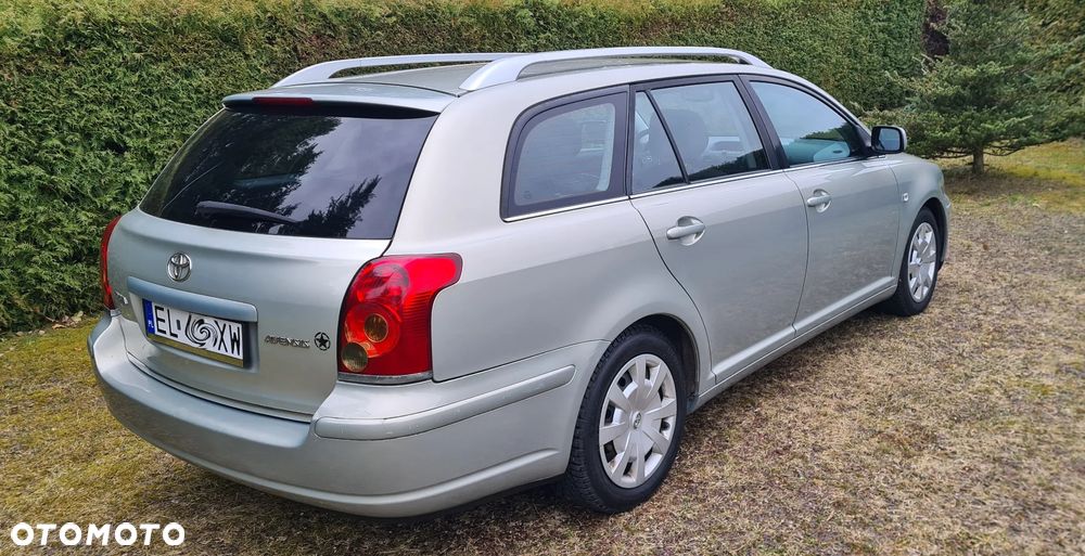 Toyota Avensis 1.8 VVT-i Executive - 5
