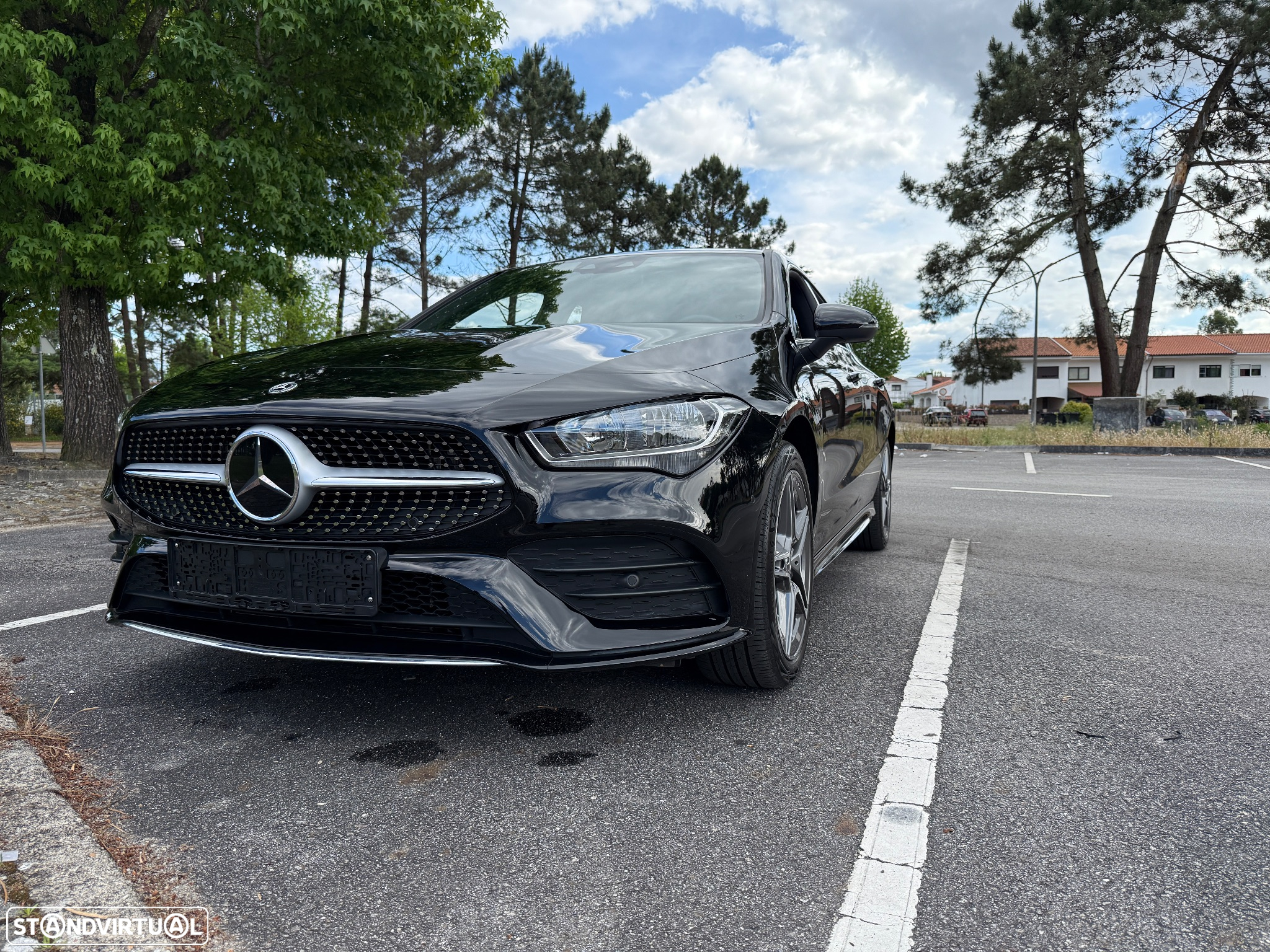 Mercedes-Benz CLA 250 e Shooting Brake AMG Line - 3