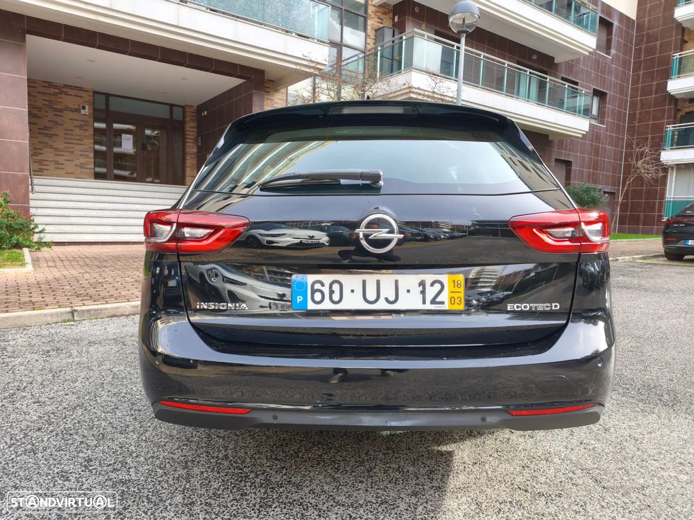 Opel Insignia Sports Tourer - 8