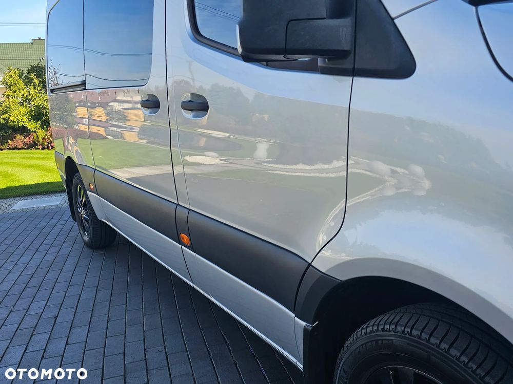 Mercedes-Benz Sprinter - 6
