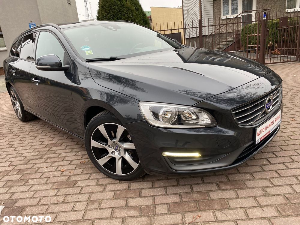 Volvo V60 D3 Geartronic Momentum - 28