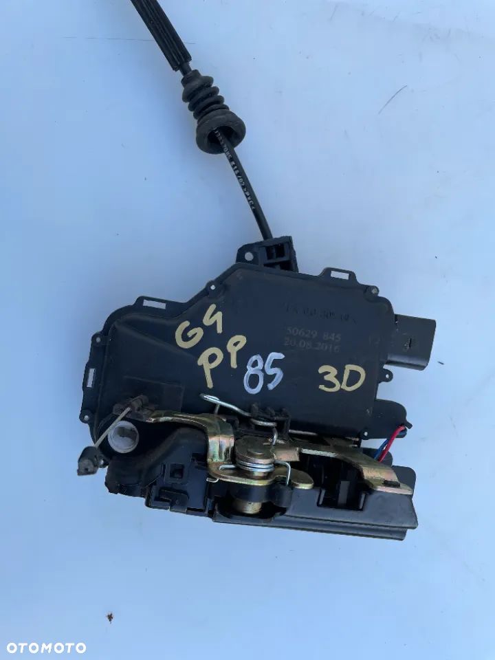 ZAMEK DRZWI PRAWY PRZÓD SEAT LEON I SEAT TOLEDO II GOLF IV BORA SKODA OCTAVIA I 3D 5D 8 PINÓW - 1