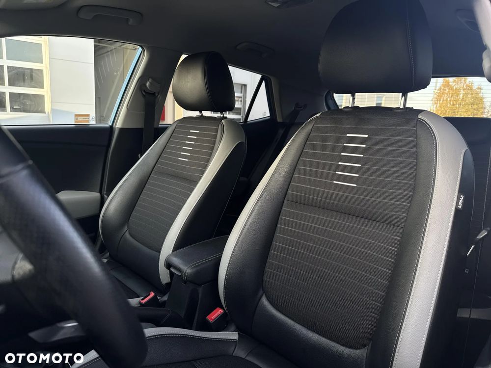 Kia Stonic 1.0 T-GDI MHEV L - 13