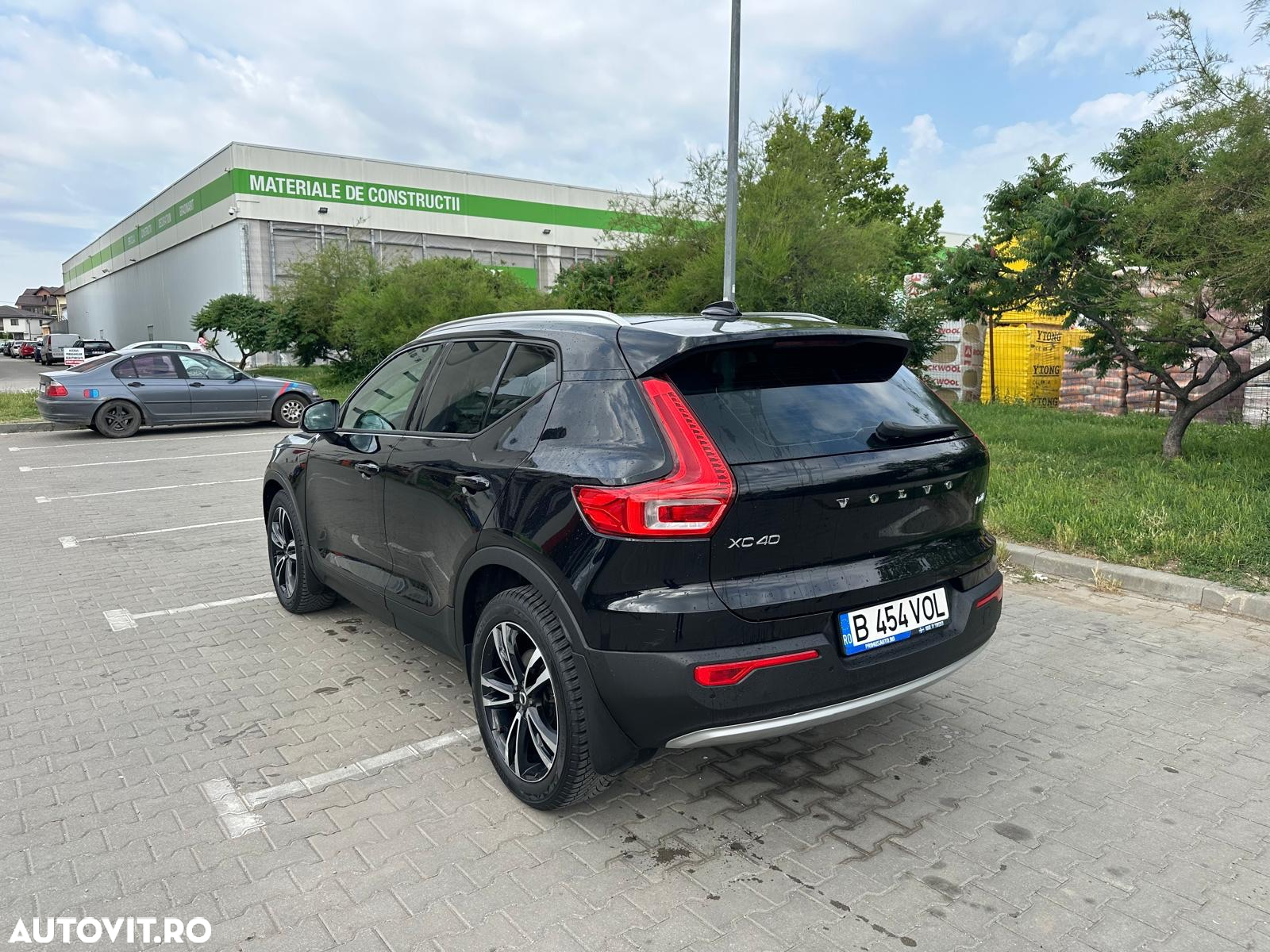 Volvo XC 40 D4 AWD Momentum Pro - 5
