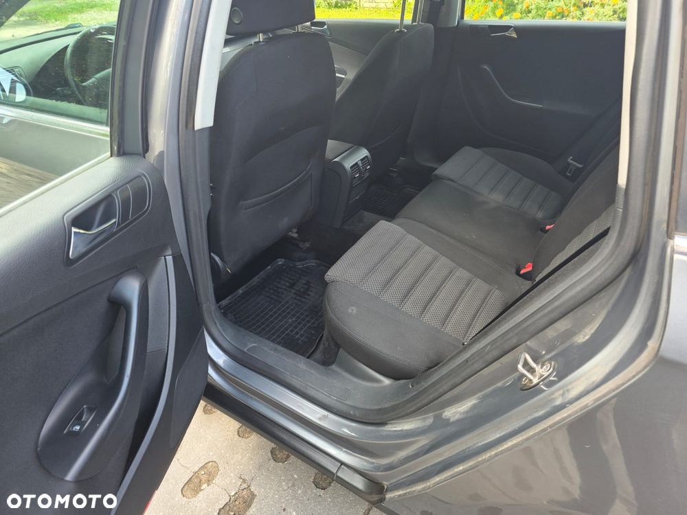Volkswagen Passat 2.0 TDI DPF Highline - 7