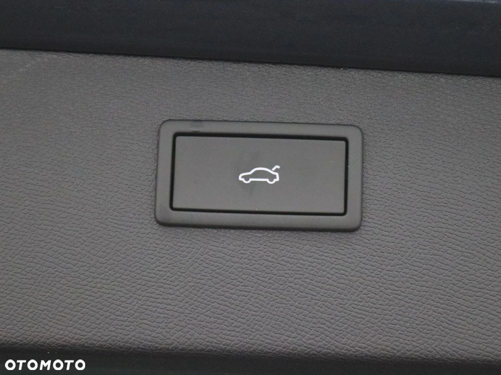 Cupra Formentor 1.5 e-Hybrid DSG VZ - 38