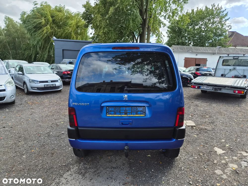 Peugeot Partner 90 Premium - 10