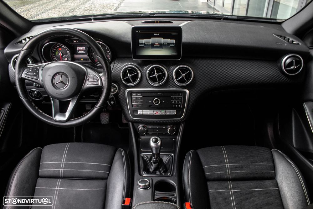 Mercedes-Benz A 180 d Style - 32