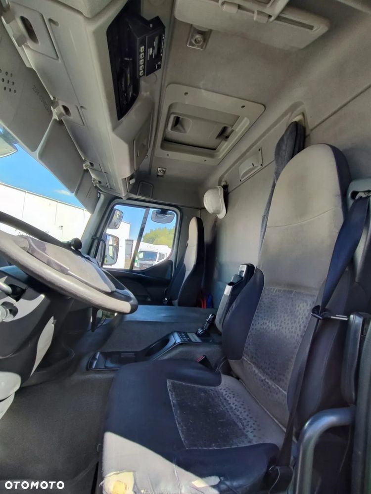 Renault Premium - 6