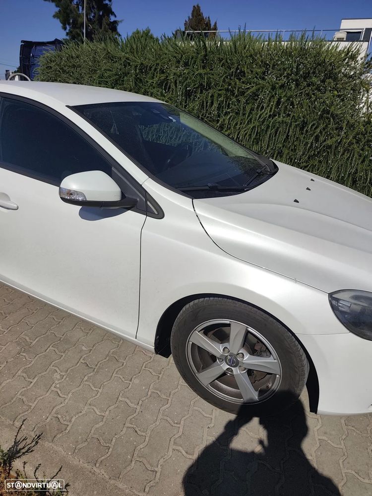 Volvo V40 D2 Kinetic - 1
