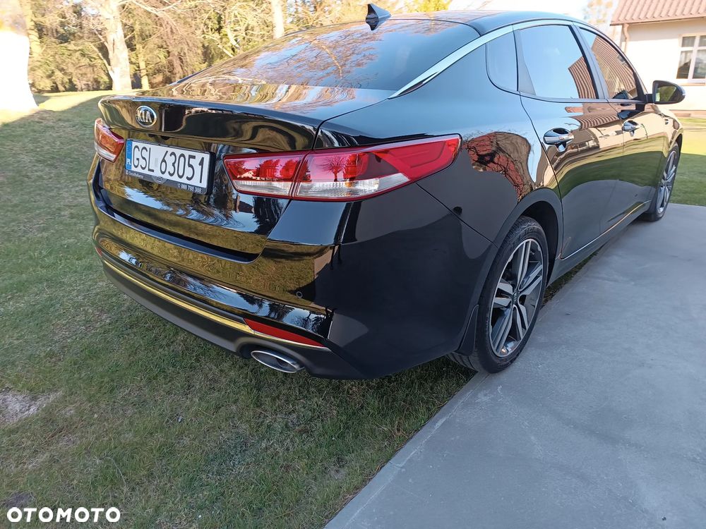 Kia Optima 1.7 CRDI L DCT - 21