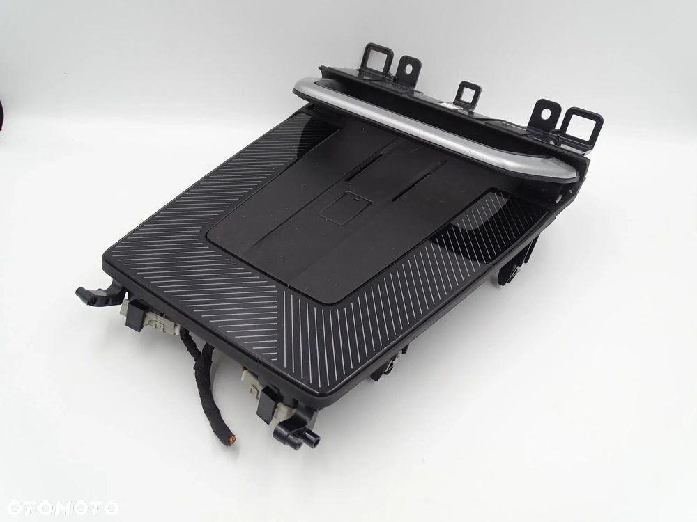 BMW X1 U11 IX1 SCHOWEK TUNELU ŁADOWARKA INDUKCYJNA NFC 5A22F51 - 2