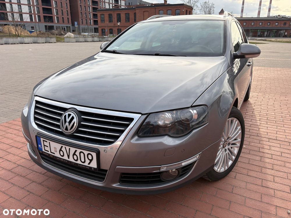 Volkswagen Passat - 2