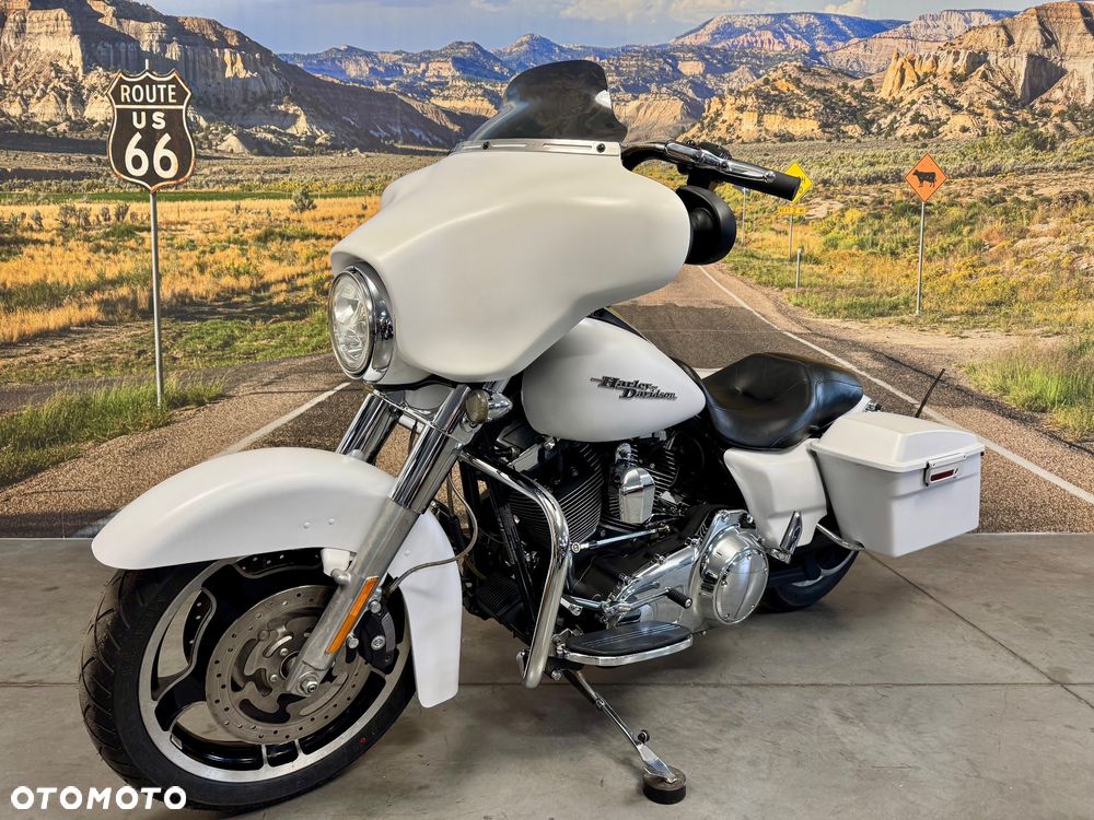 Harley-Davidson Touring Street Glide - 6