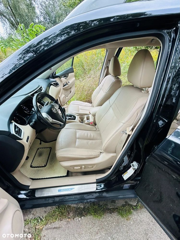 Nissan Rogue - 3