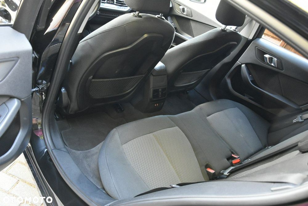 BMW Seria 1 - 14