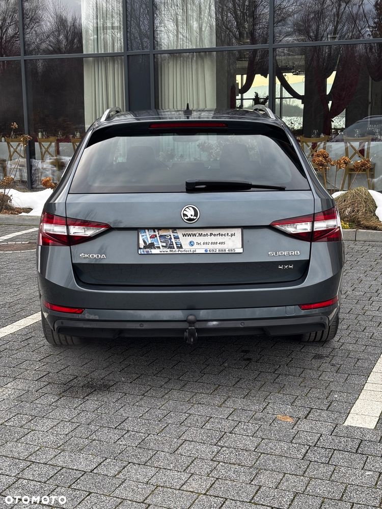 Skoda Superb 2.0 TDI 4x4 DSG L&K - 8