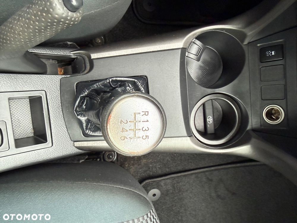 Toyota RAV4 2.0 4x2 Sol - 32