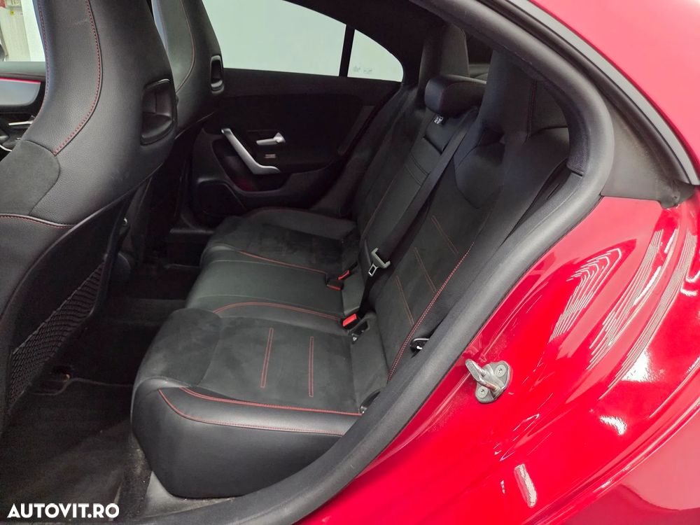 Mercedes-Benz CLA 200 - 6