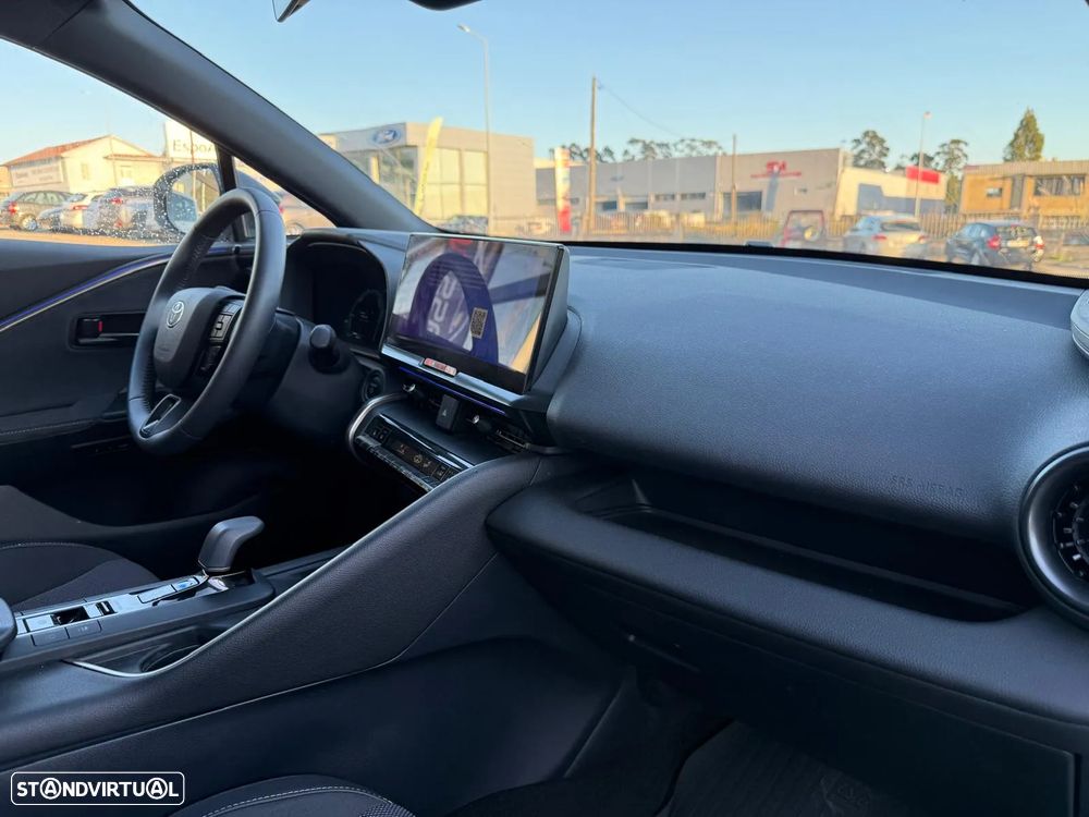 Toyota C-HR 1.8 Hybrid Exclusive+P.Luxury - 31