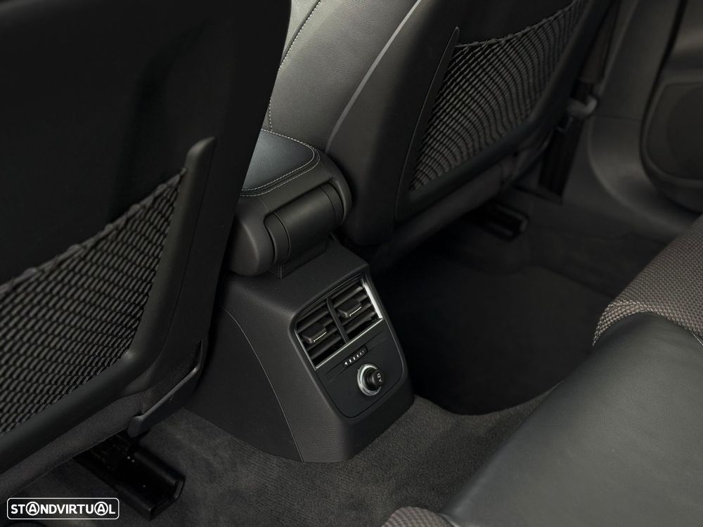 Audi A3 Limousine 1.6 TDI S-line - 55