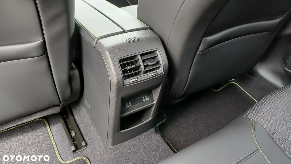 Peugeot 308 1.6 Hybrid PHEV GT E-DCS7 - 19