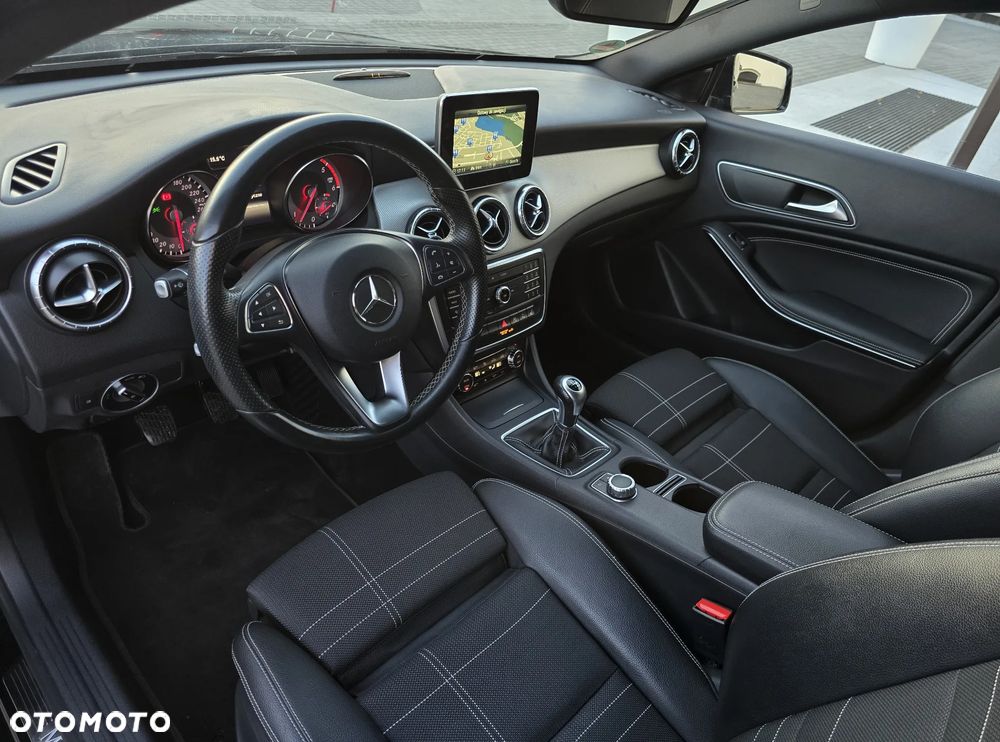 Mercedes-Benz CLA - 20