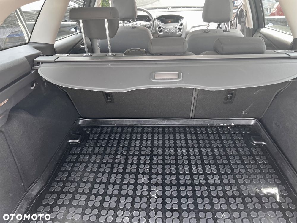Ford Focus 1.6 Titanium - 18