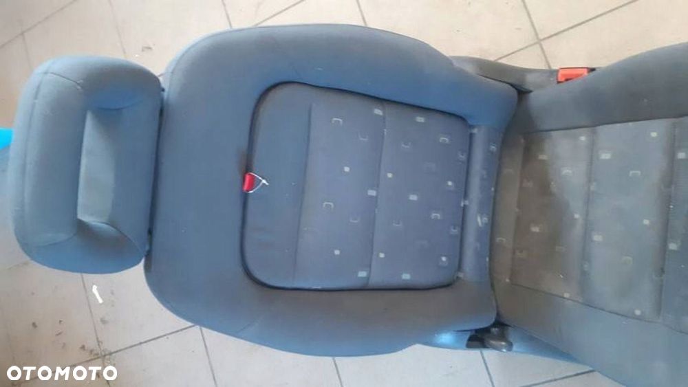 Seat Alhambra Sharan Fotel Fotelik tył - 2