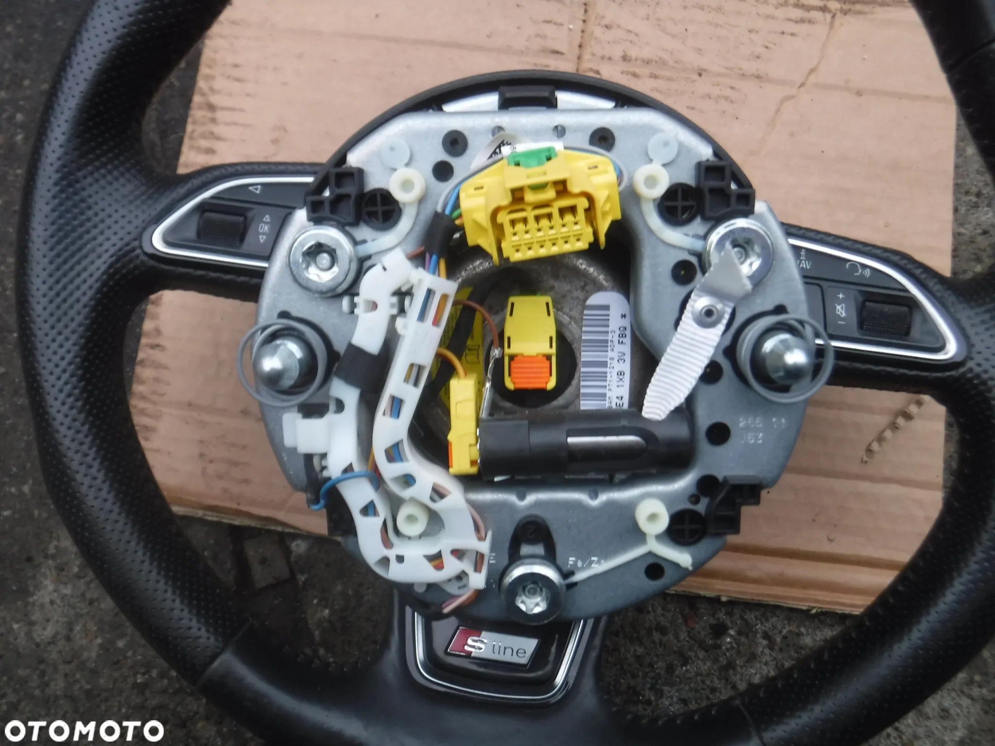 Audi A7 4G A6 C7 A5 8T S5  poduszka kierowcy air bag 4G0880201F kierownica s line sline lopatki stan bdb - 10