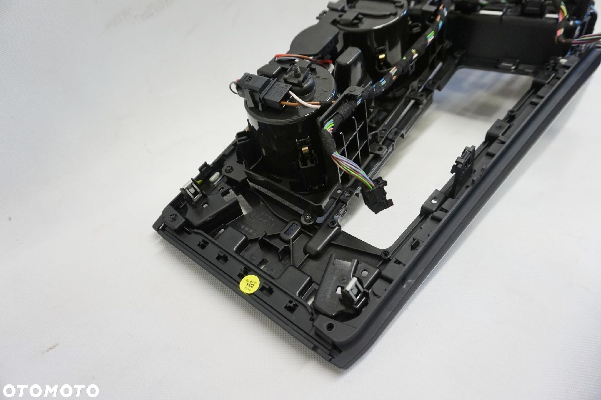 TUNEL ŚRODKOWY AUDI A6 C8 4K 4K1864261C 3Q7 - 8