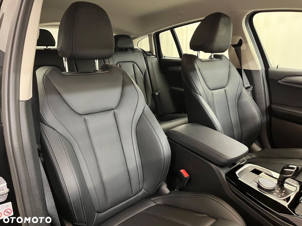 BMW X4 xDrive30i mHEV sport - 39