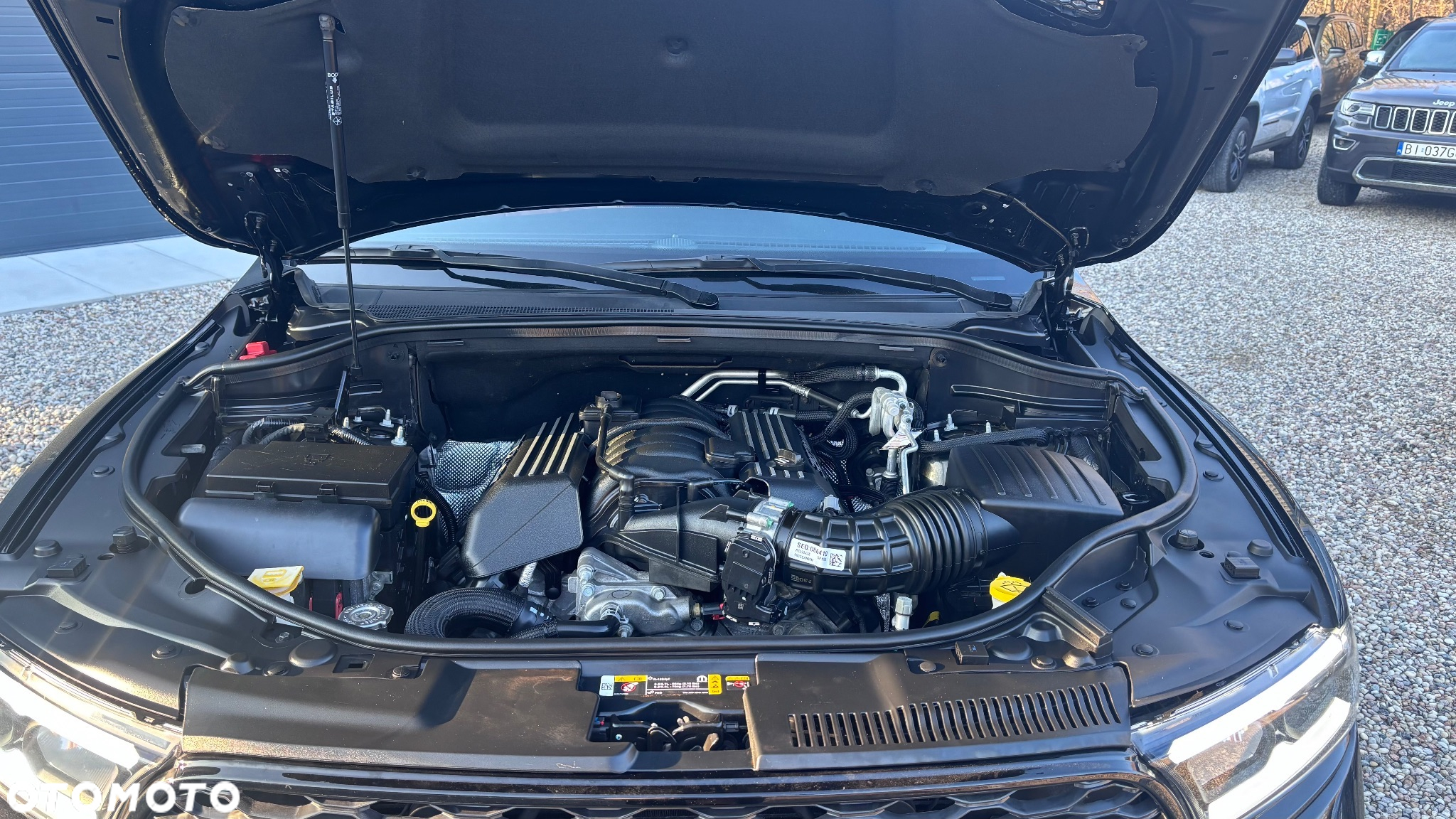 Dodge Durango 6.4 SRT - 14