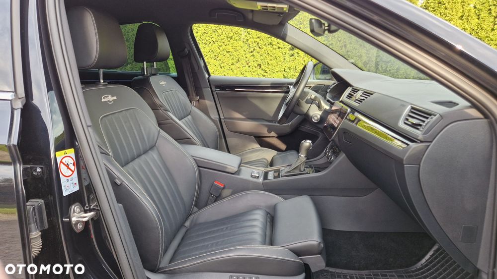 Skoda Superb 2.0 TSI 4x4 L&K DSG - 32